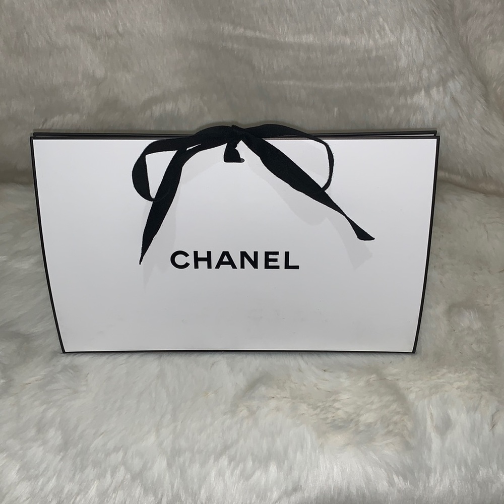 Chanel Gift box